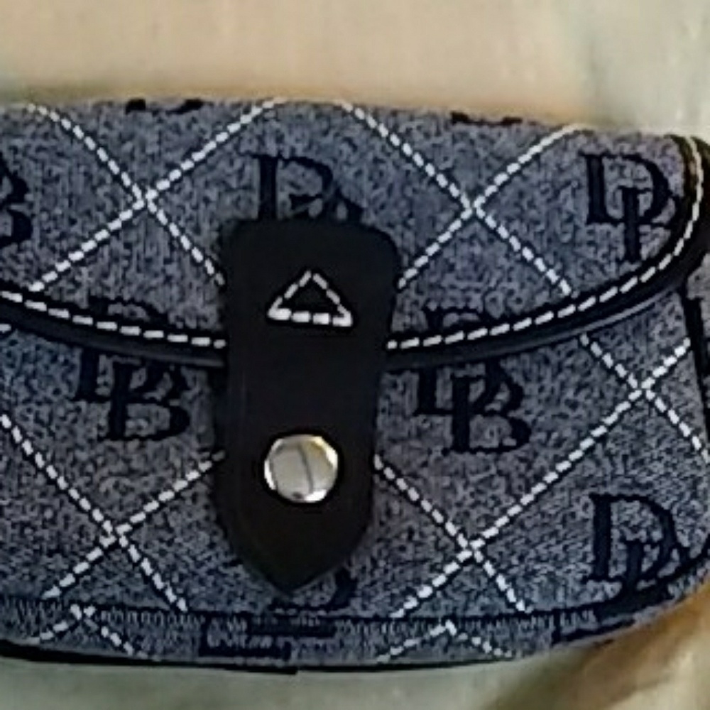 Dooney and Burke wristlet